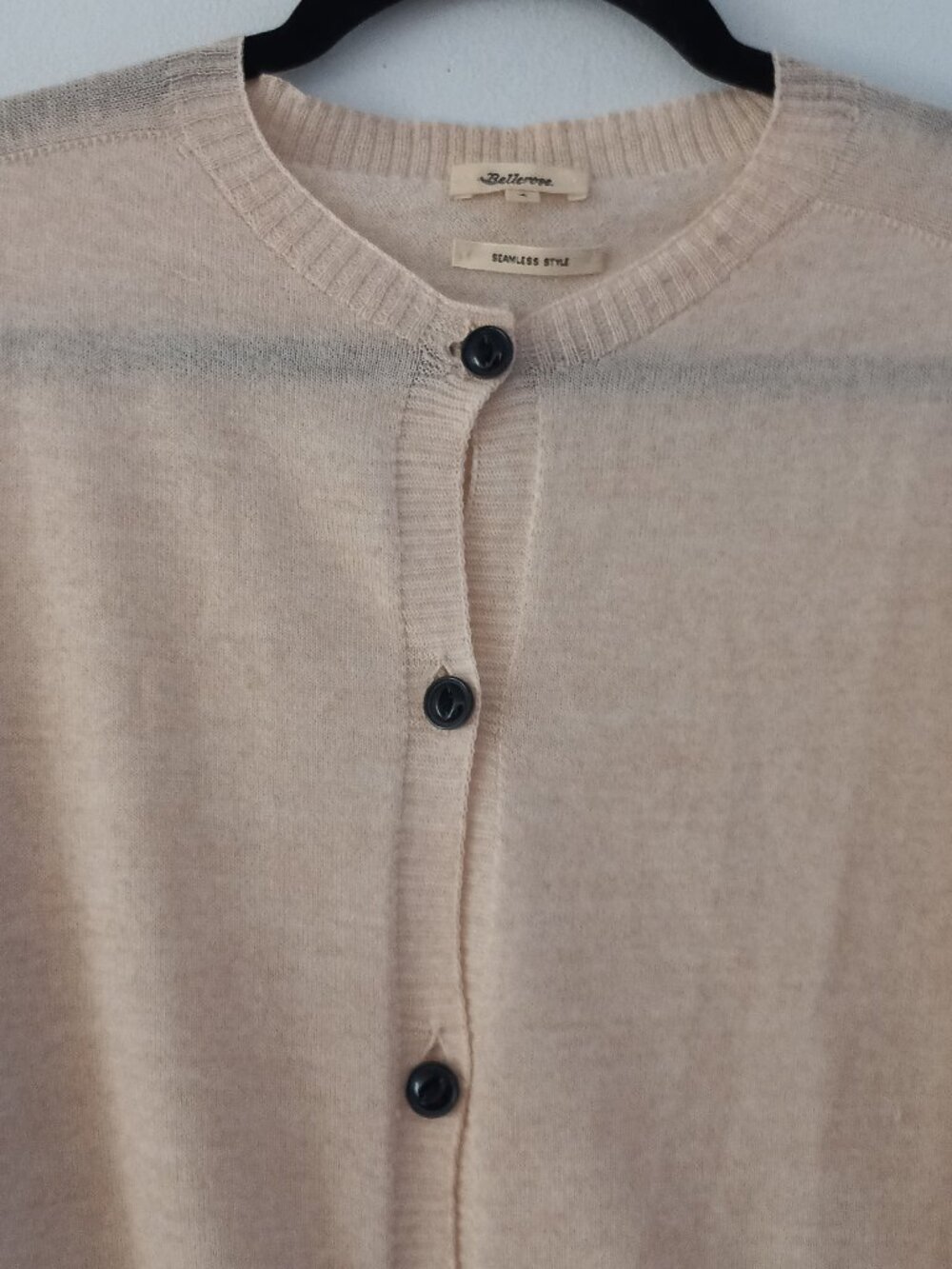 BELLEROSE very thin merino wool cream cardigan - Picture 2 of 11